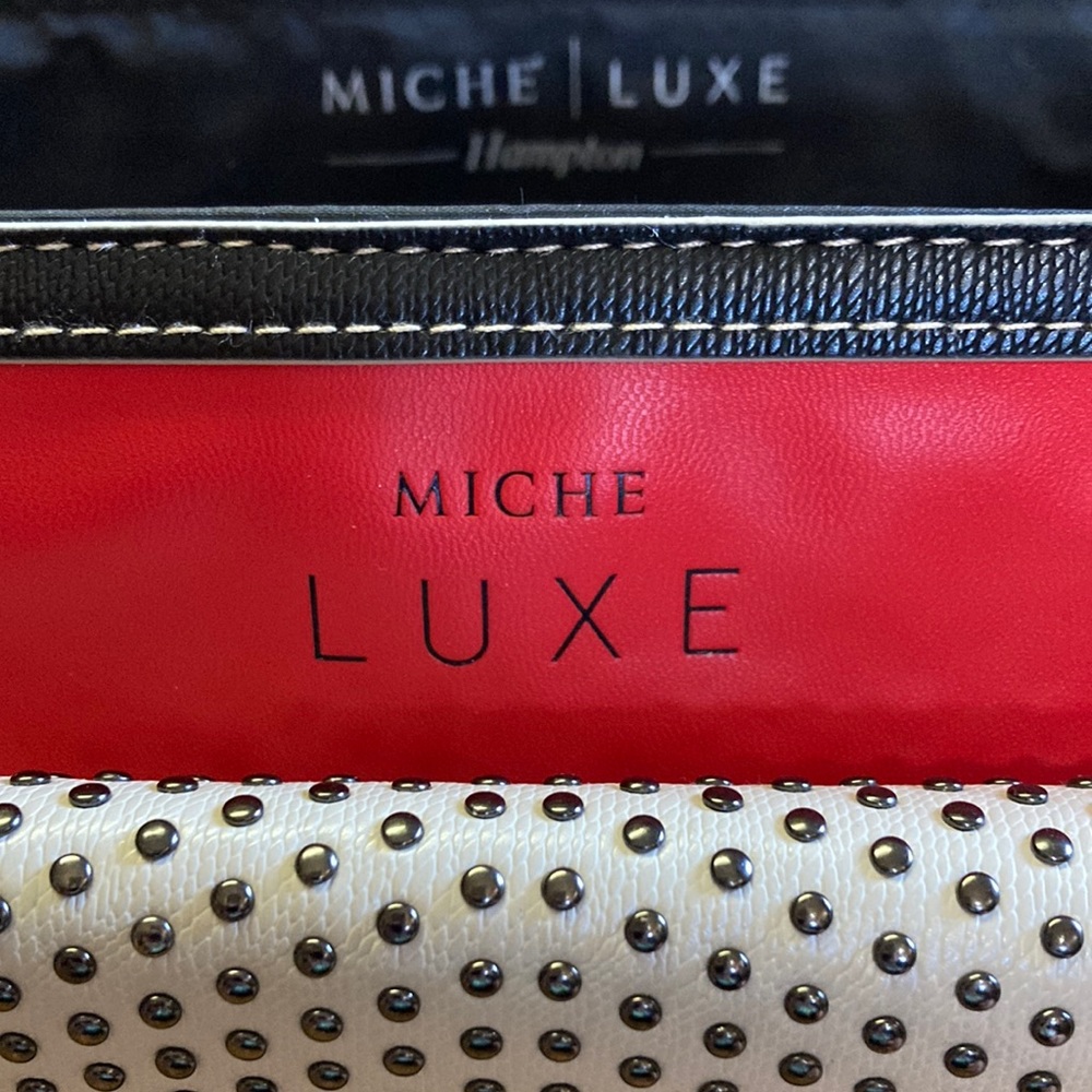 Miche Classic HAMPTON LUXE Interchangeable Purse Cover and Handles - Picture 9 of 11
